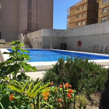 Av Madrid 2h Apartment *